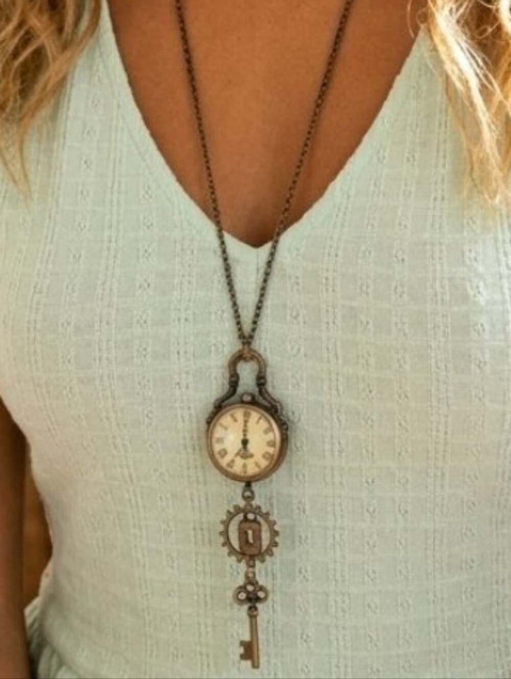 ✨ Zhong Chen Z618 Round Week Steampunk Glass Ball Pocket Watch Brooch ✨